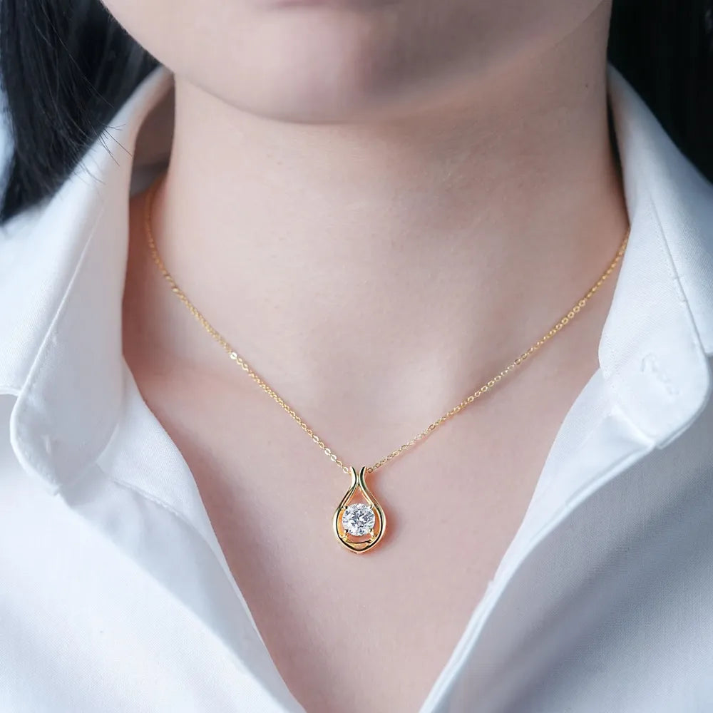 2 Carat Moissanite 925 Sterling Silver Pendant Necklace